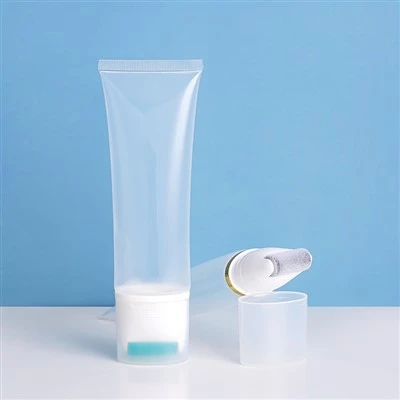 Cosmetische crème zachte verpakking knijp huidverzorging container nek massage crème verpakking tube met spons borstel applicator